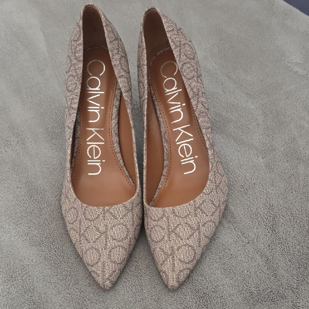 Calvin Klein Women's Patterned Brown Heels